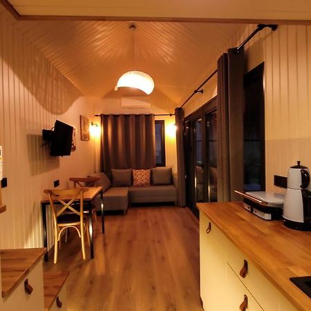 Ten Tiny House 사판자 외부 사진