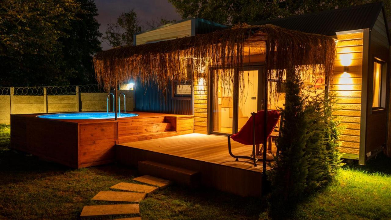Ten Tiny House 사판자 외부 사진